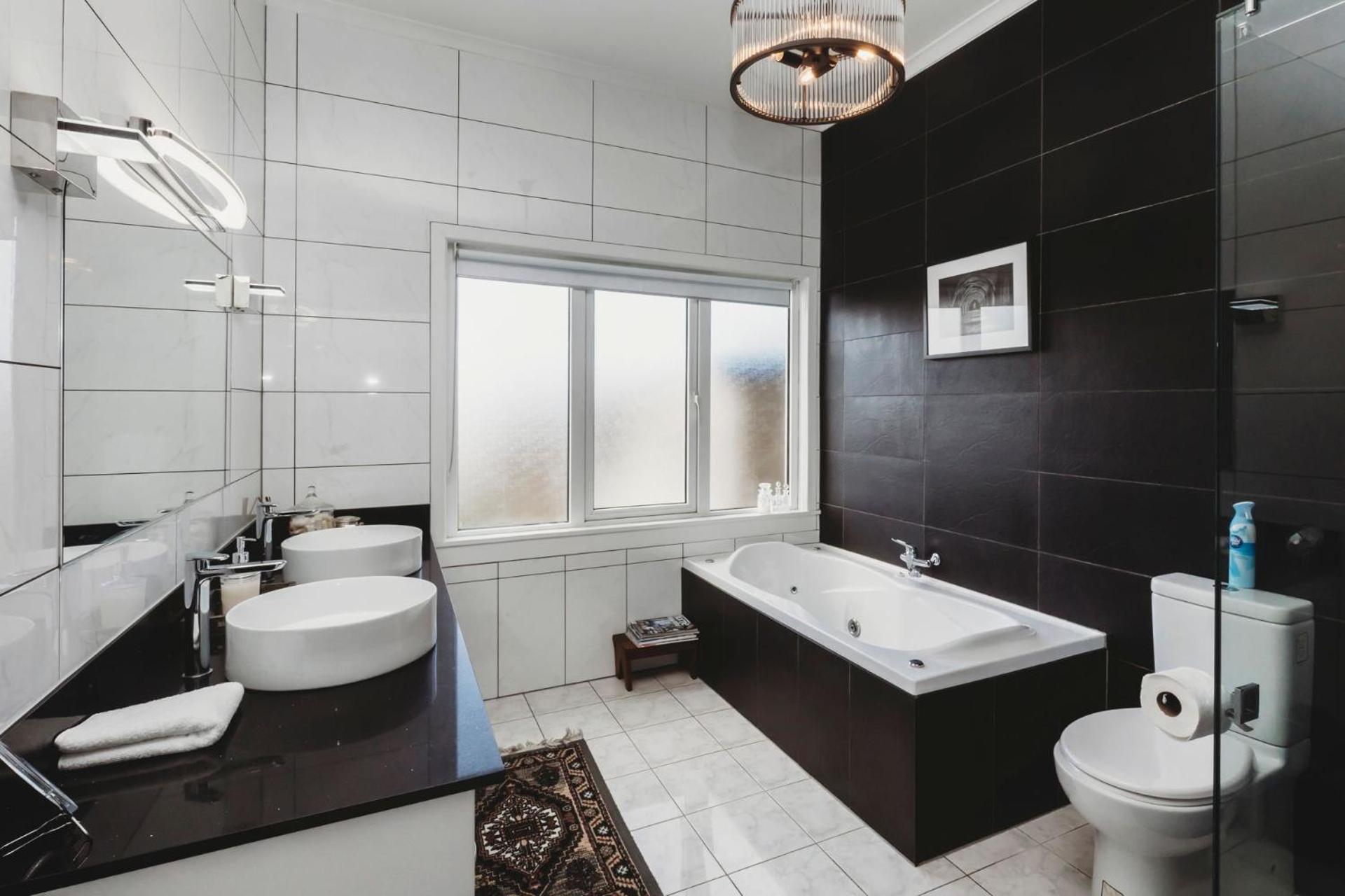 Timata Ora Sleeps 14 Villa New Plymouth Buitenkant foto