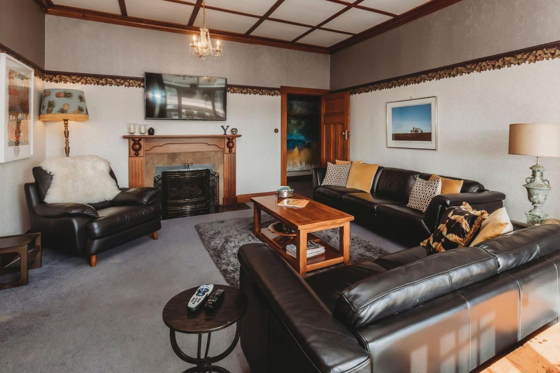 Timata Ora Sleeps 14 Villa New Plymouth Buitenkant foto